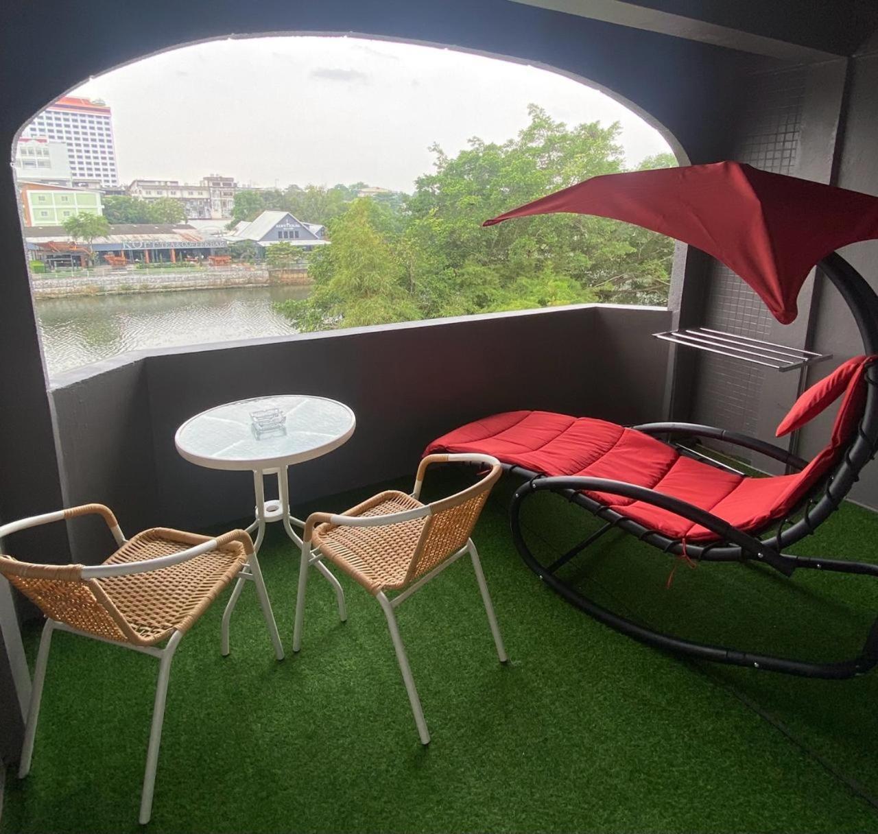 Chanmel Riverside チャンタブリー エクステリア 写真