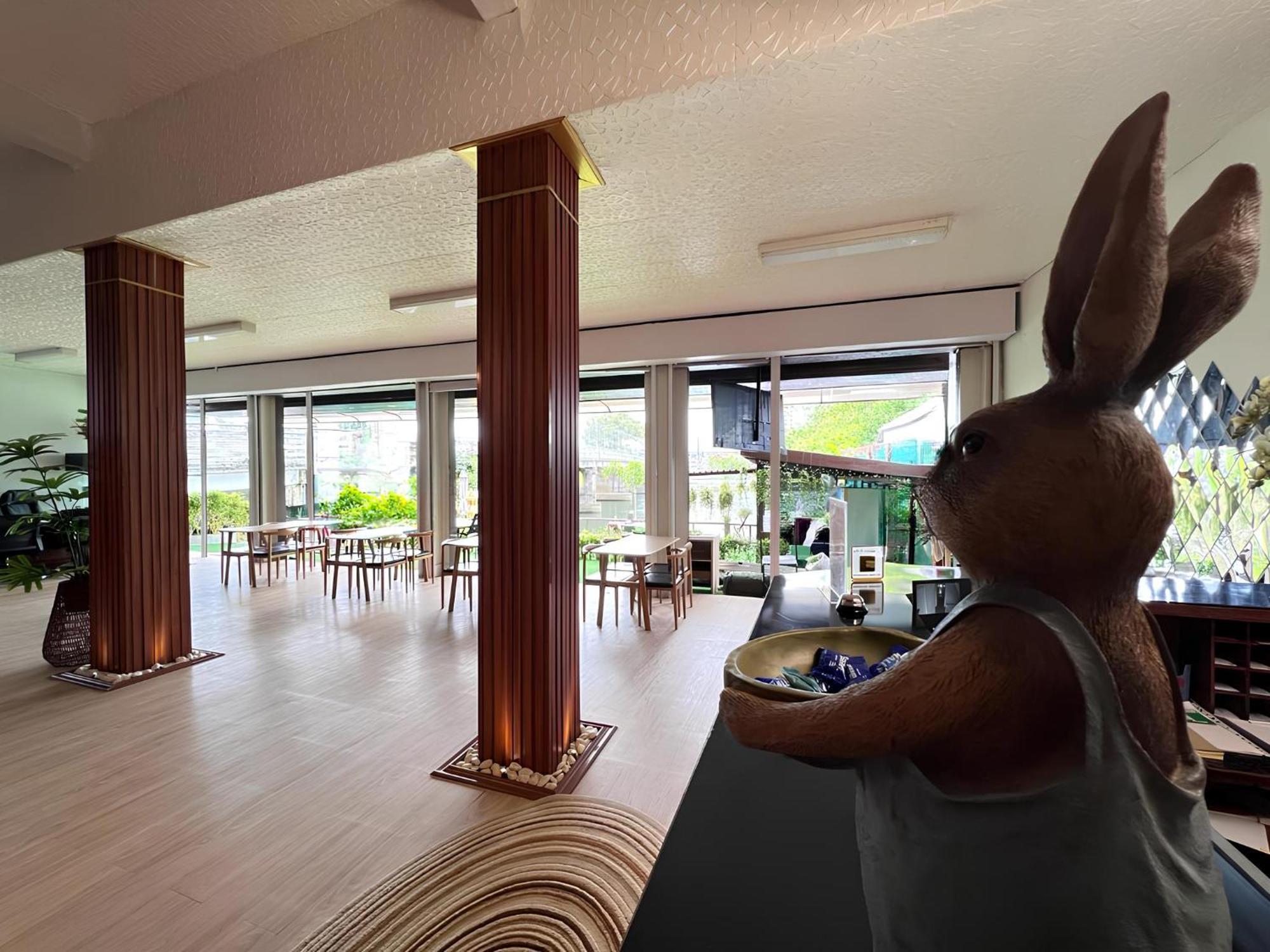 Chanmel Riverside チャンタブリー エクステリア 写真